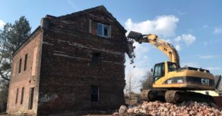 Демонтаж кирпичного дома Соль-Илецк, цена от 3002 руб.