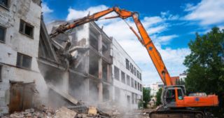 Промышленный демонтаж зданий Соль-Илецк, цена от 3002 руб.