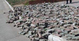 Демонтаж тротуарной плитки Соль-Илецк, цена от 3002 руб.